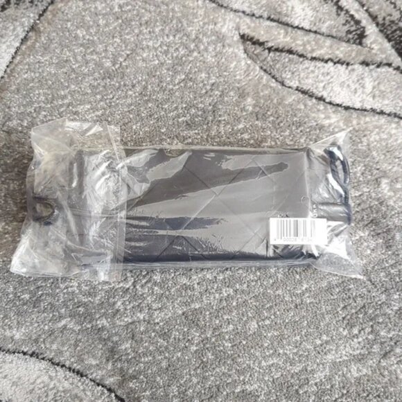 Sephora Small Black Quilted Pouch Make Up Bag Brand New - Picture 9 of 11